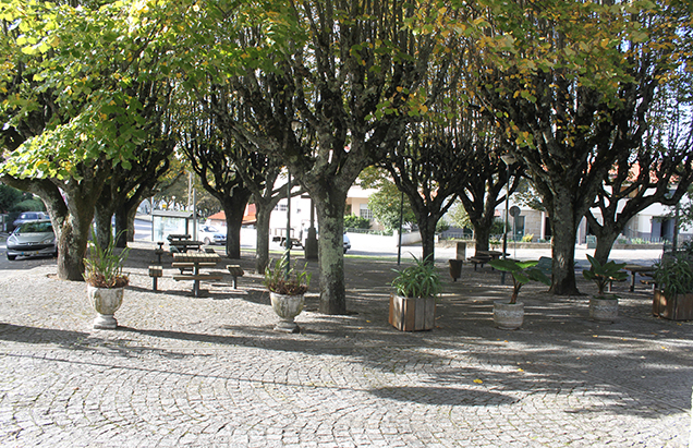 Largo da Igreja de Paradinha